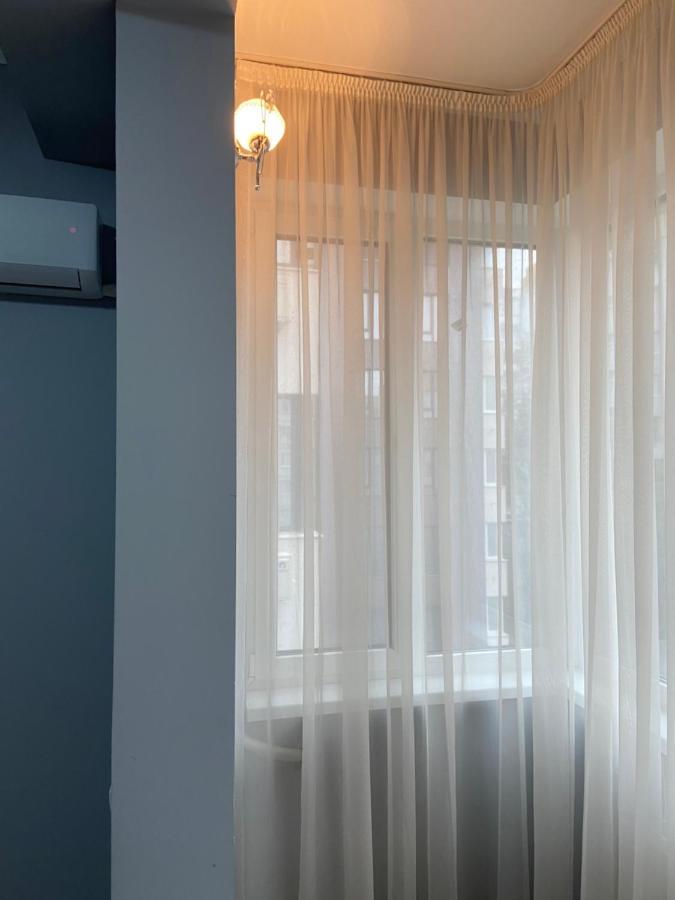 Sky House Central Apartment Chisinau Ngoại thất bức ảnh